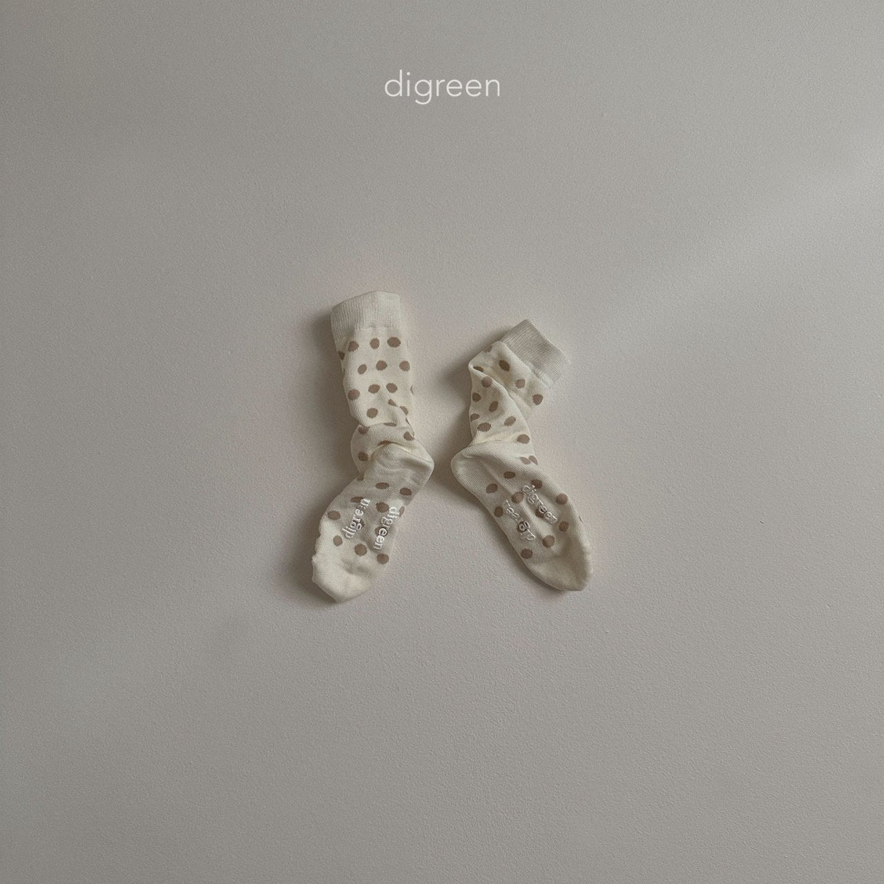 Together Cream Sock Set