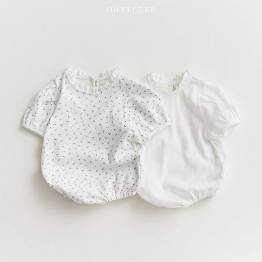 [Oottbebe] Eyelet Puff Body Suit