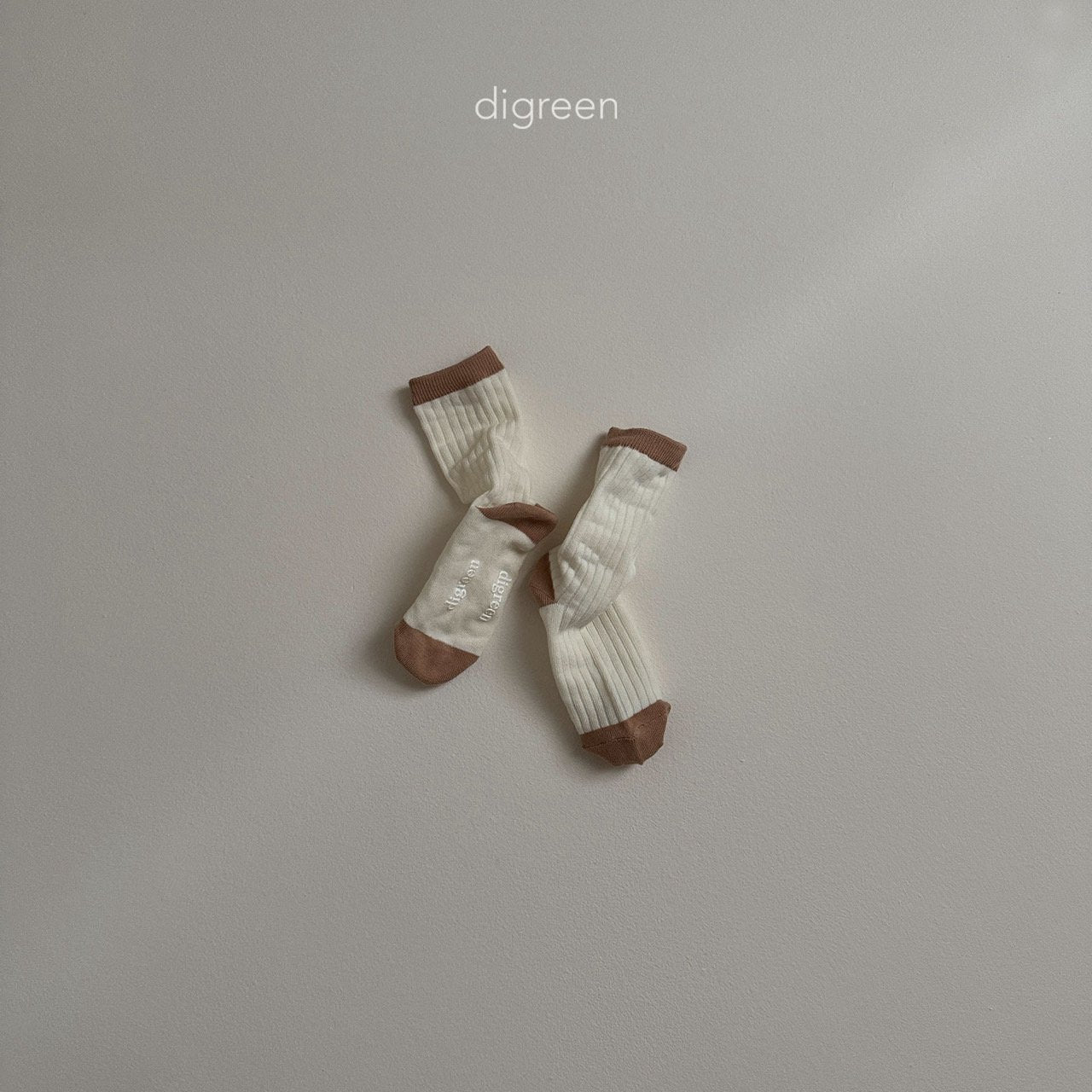 Together Cream Sock Set