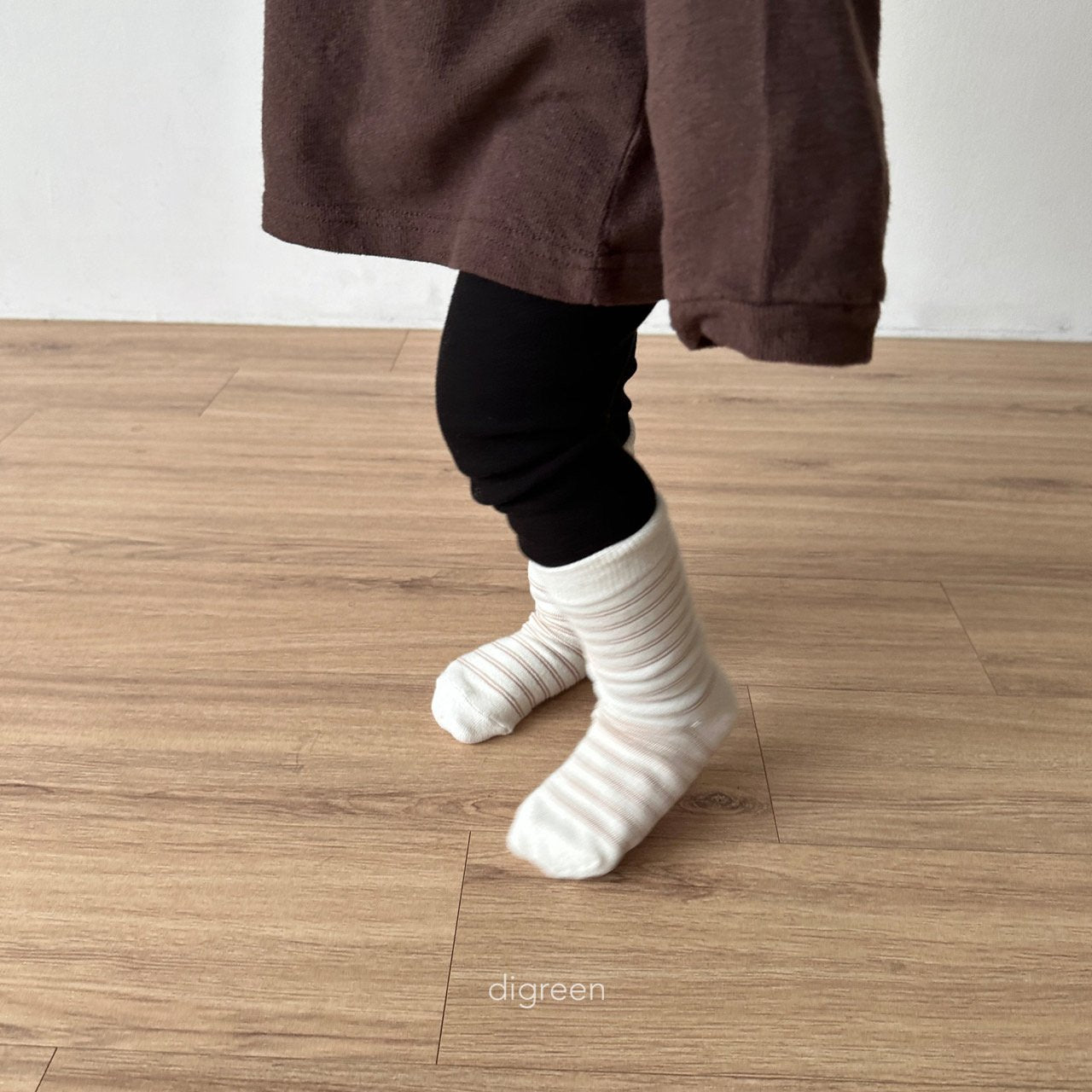 Together Cream Sock Set