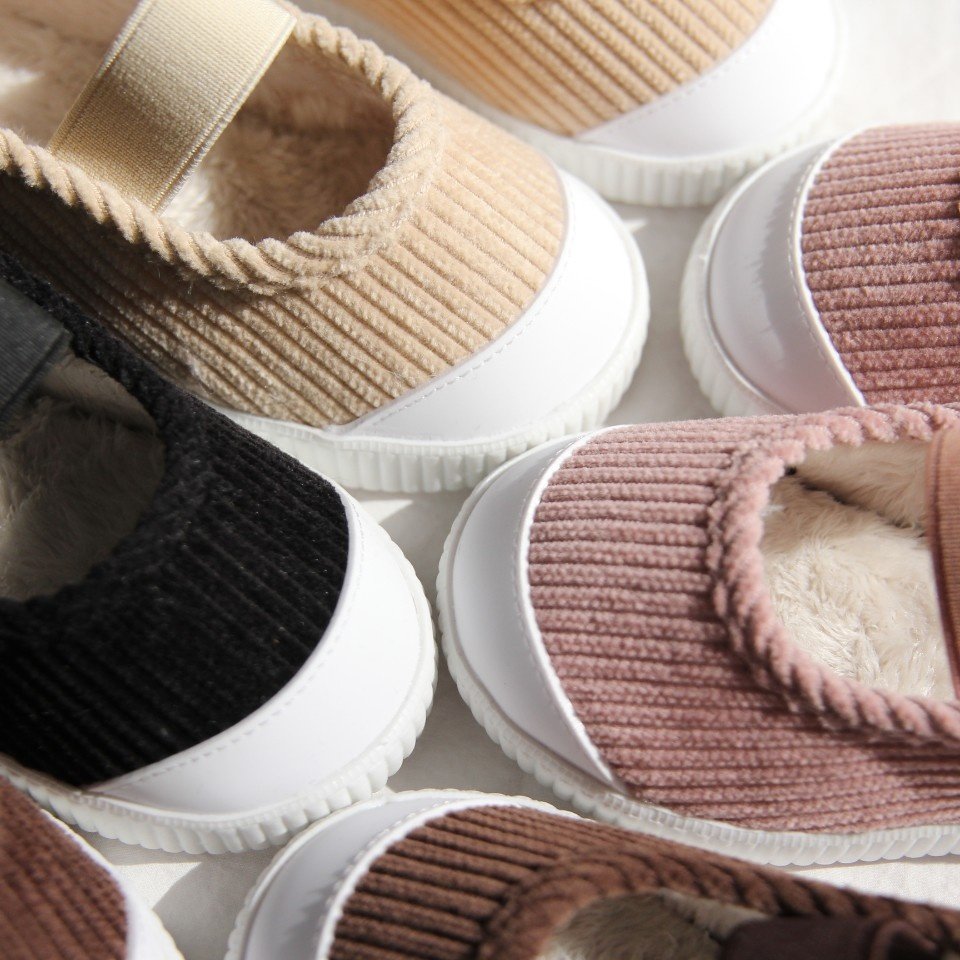 Corduroy Basic Fur Shoes