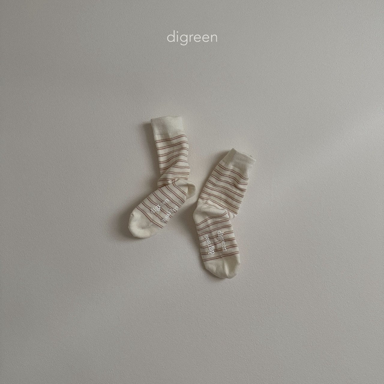 Together Cream Sock Set