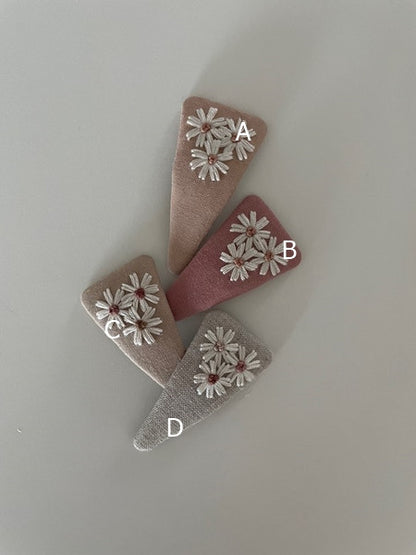 Linen Embroidery Hair Pin