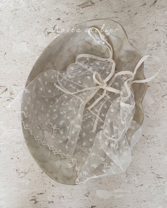 [PRE-ORDER] Lace Ribbon Open Dress