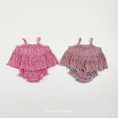 [PRE-ORDER] Daisy Pleats Baby Set