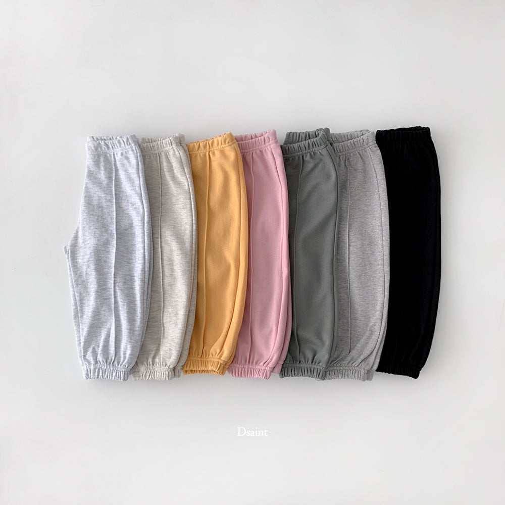[PRE-ORDER] Everyday Pin-Tuck Pants