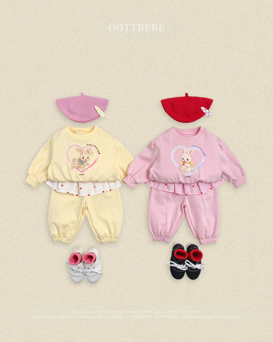[PRE-ORDER] Cute Rabbit Top Bottom Set