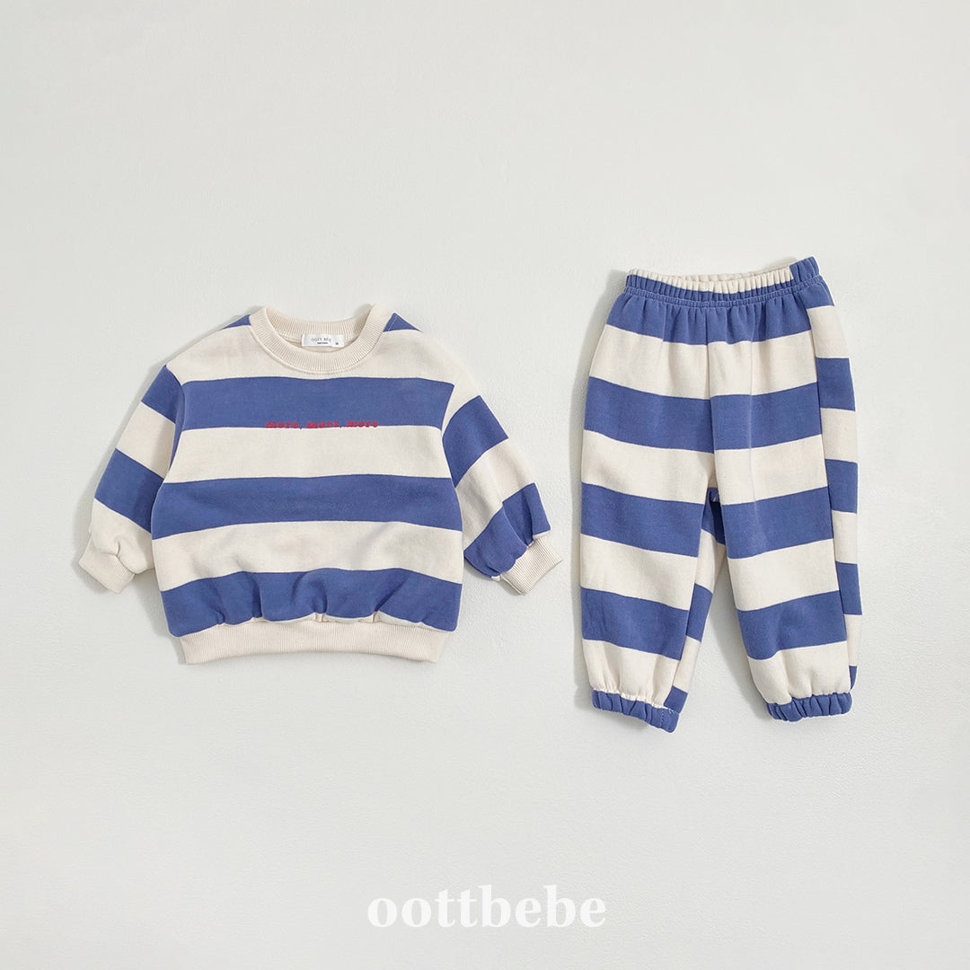 [PRE-ORDER] More Top Bottom Set