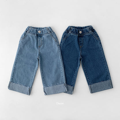 [PRE-ORDER] Cutting Roll-Up Wide Denim Pants