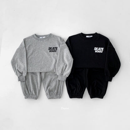 [PRE-ORDER] Skateboard Top Bottom Set