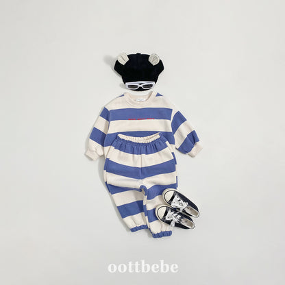 [PRE-ORDER] More Top Bottom Set