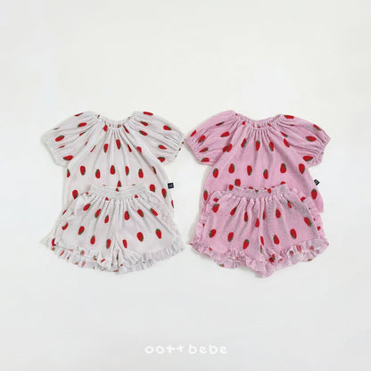 [PRE-ORDER] Sweet Berry Pleats Top Bottom Set