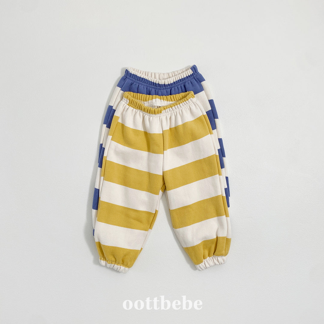 [PRE-ORDER] More Top Bottom Set