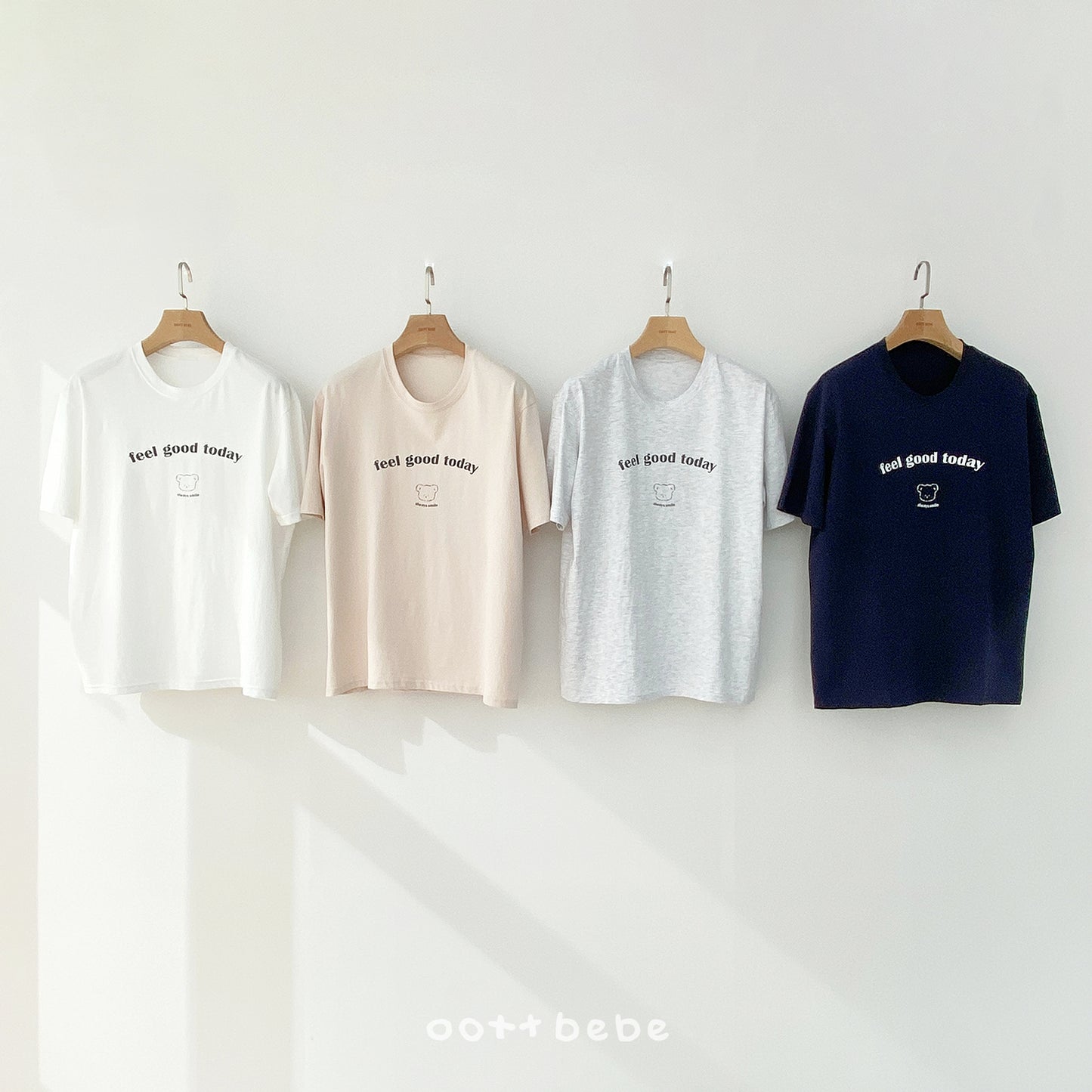 [PRE-ORDER] Good Day T-Shirts (Mom&Dad Couple)