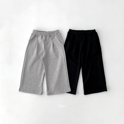 [PRE-ORDER] All Day Pin-Tuck Pants