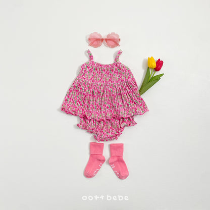 [PRE-ORDER] Daisy Pleats Baby Set