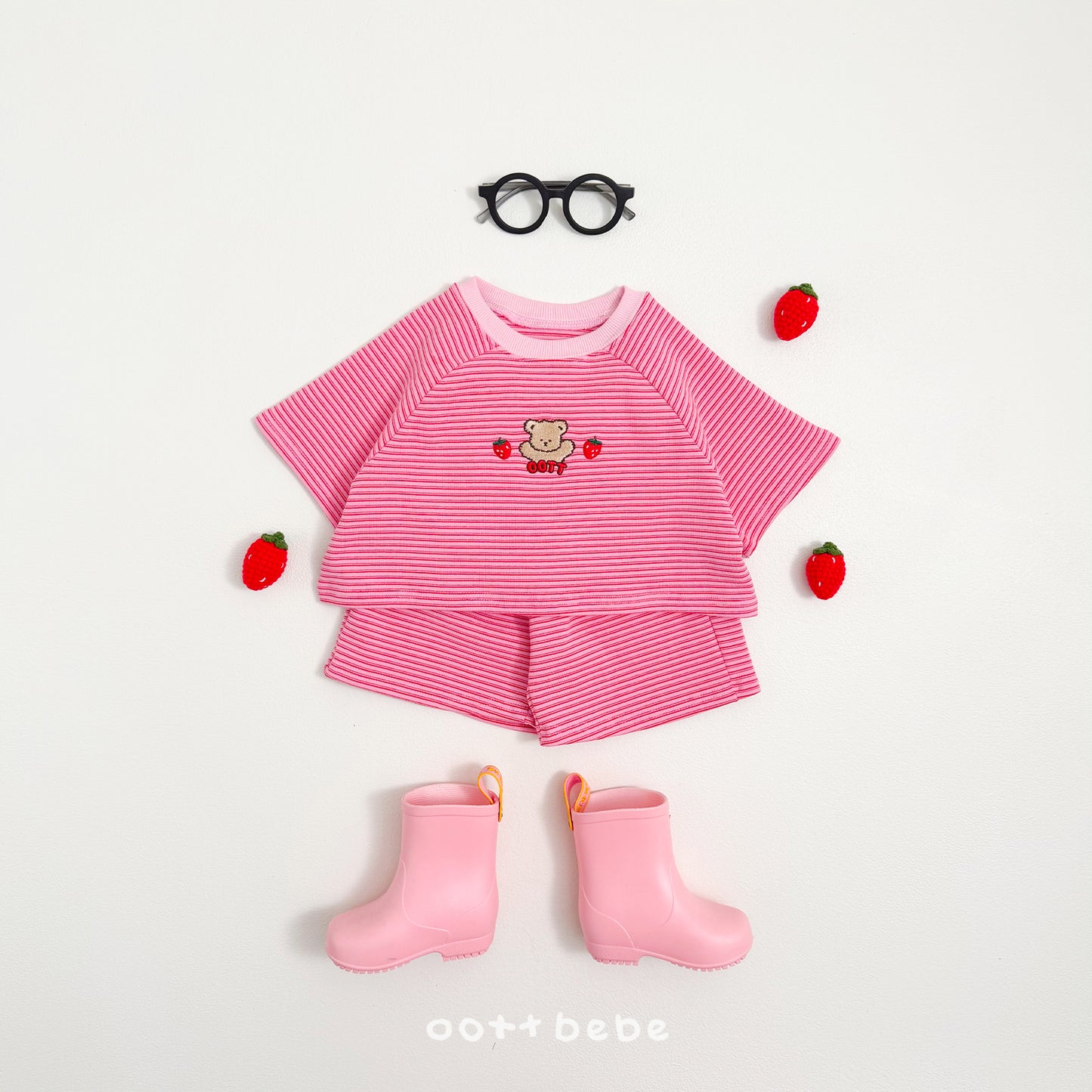 [PRE-ORDER] Strawberry Choco Top Bottom Set