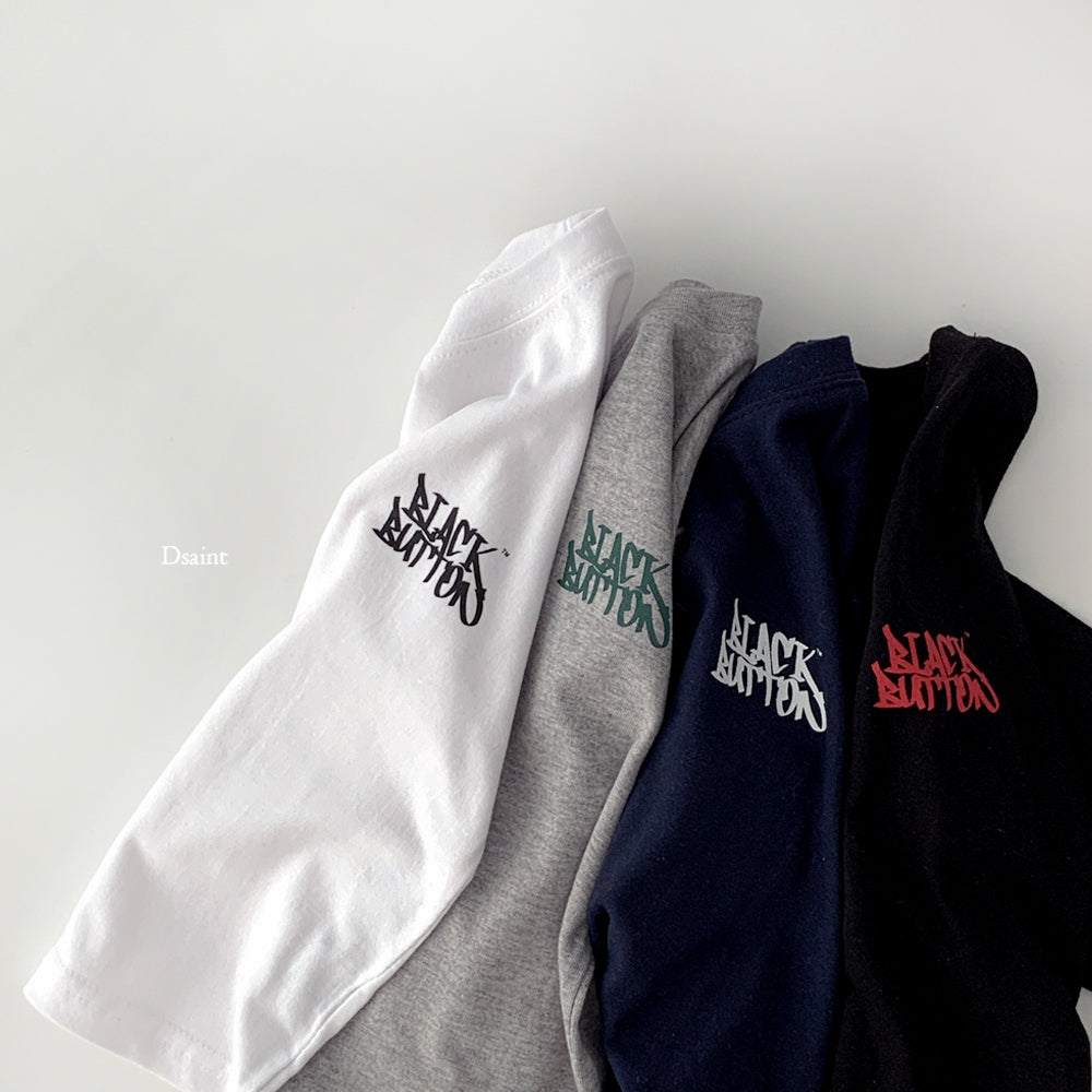 [PRE-ORDER] Black Button T-Shirts