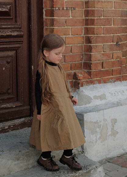 [PRE-ORDER] Kiev Dress (Mom Couple)