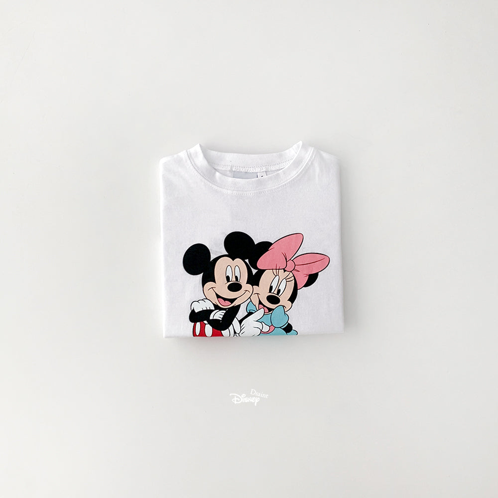 [PRE-ORDER] Pose T-Shirts
