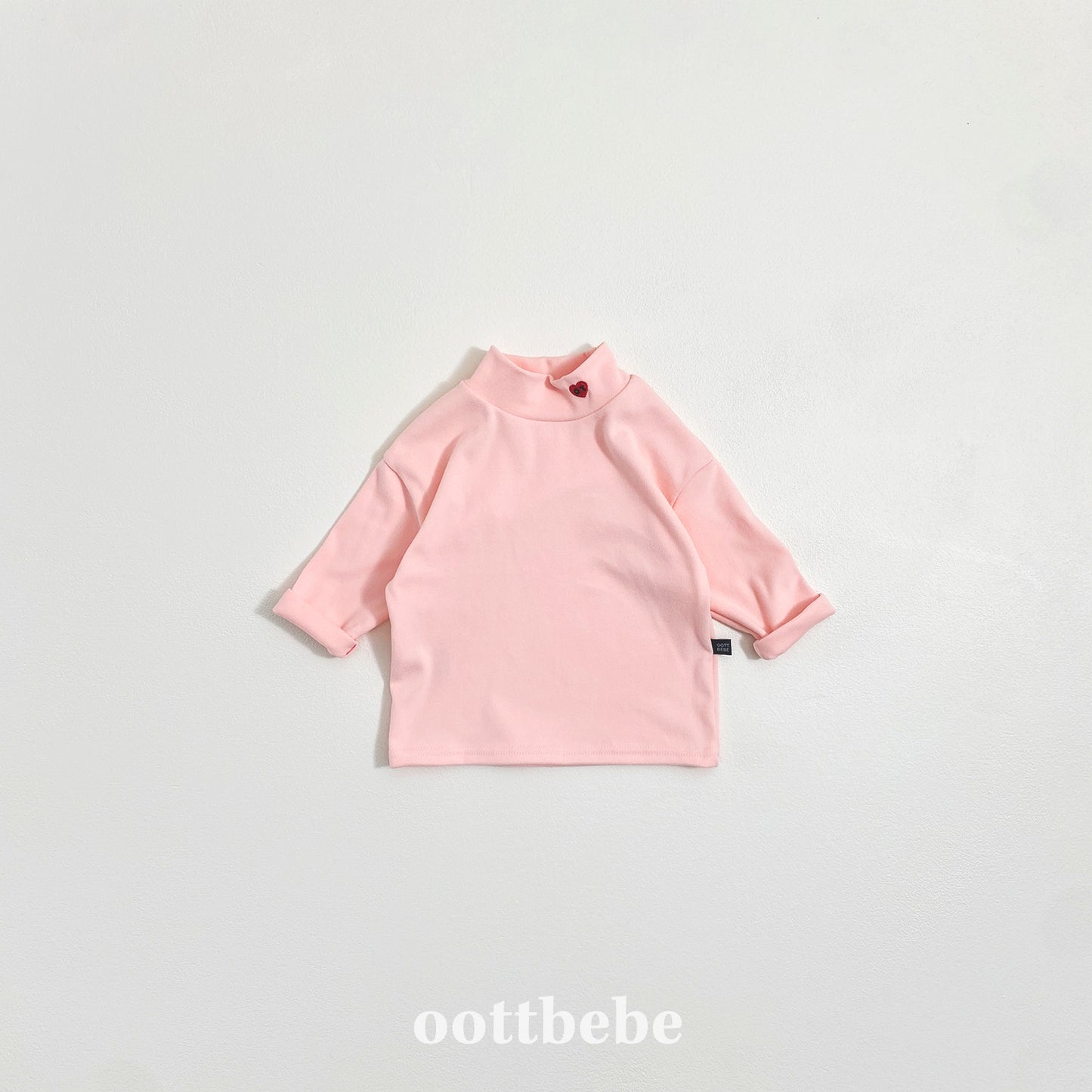 [PRE-ORDER] OT Heart Turtleneck T-Shirts