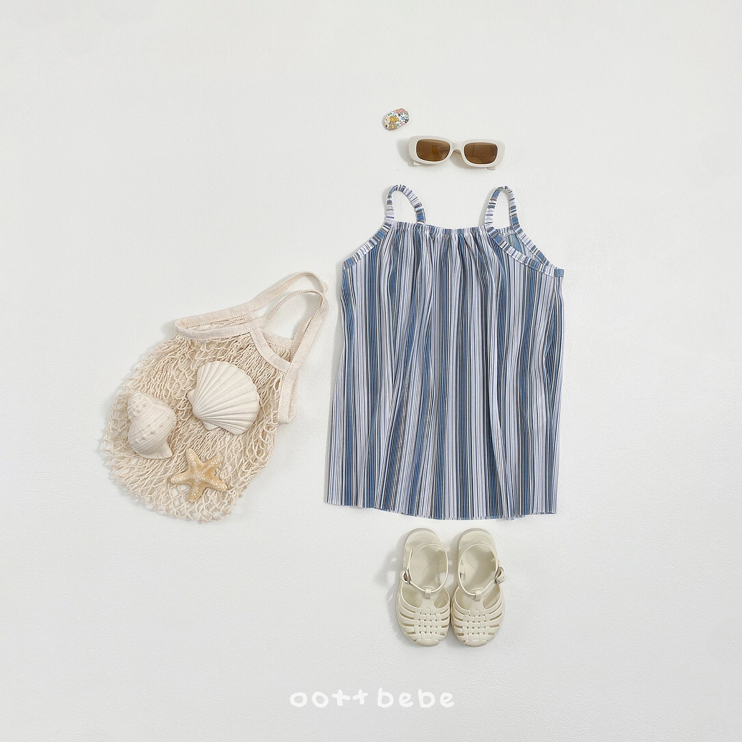 [PRE-ORDER] Twinkle Pleats Dress (Mom Couple)