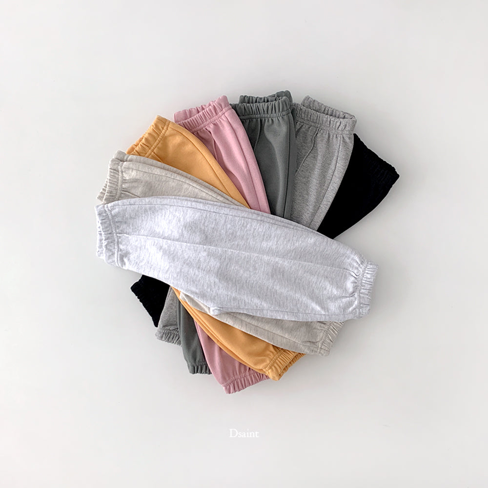 [PRE-ORDER] Everyday Pin-Tuck Pants