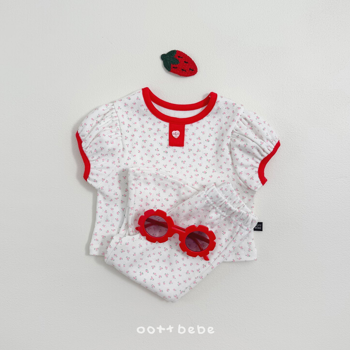 [PRE-ORDER] Lovely Eyelet Top Bottom Set
