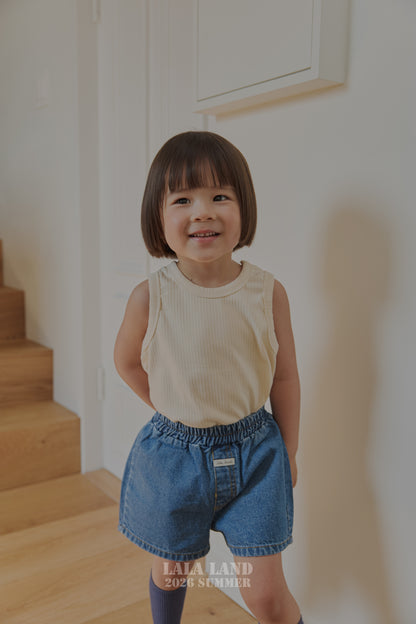 [PRE-ORDER] Point Denim Shorts
