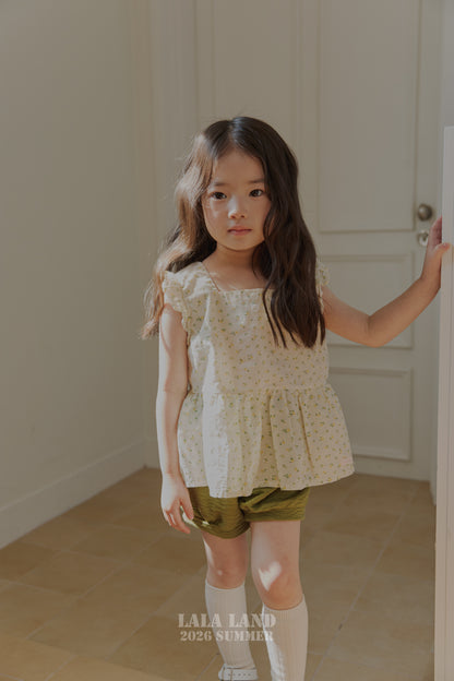 [PRE-ORDER] Milky Blouse