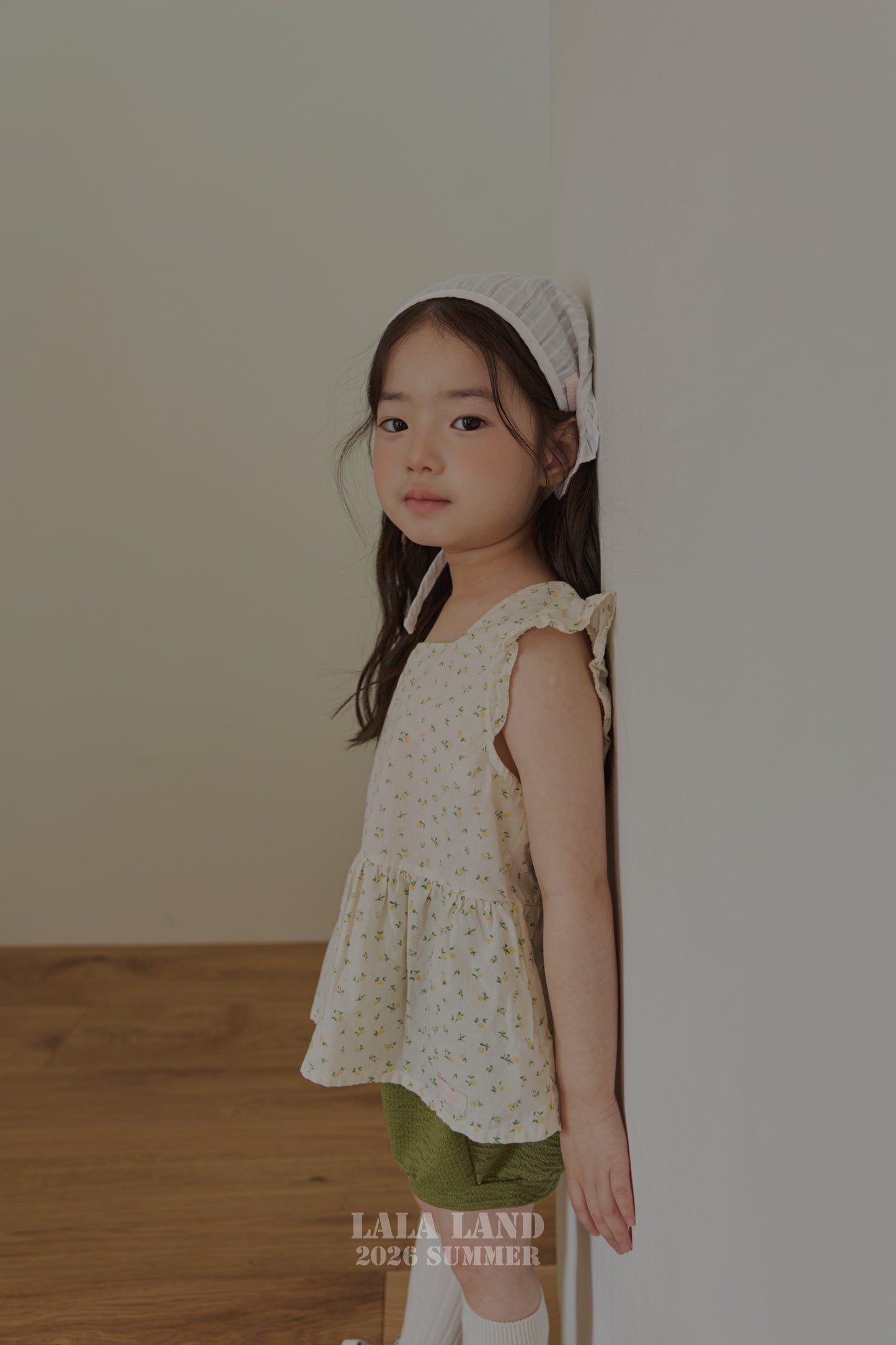 [PRE-ORDER] Round Shorts
