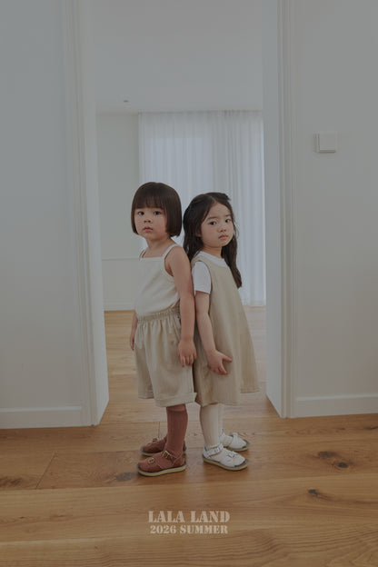 [PRE-ORDER] Classic Roll-Up Shorts