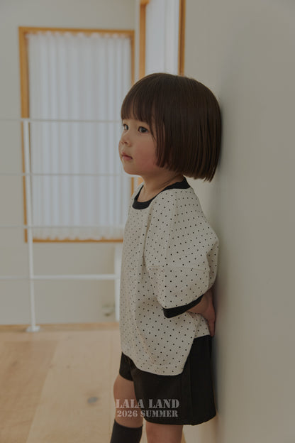 [PRE-ORDER] Heart Dot T-Shirts