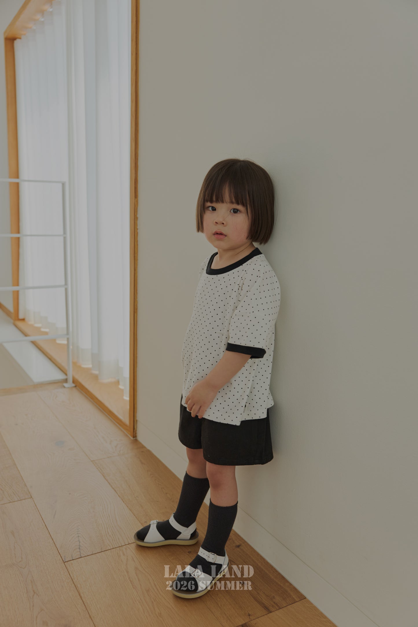 [PRE-ORDER] Heart Dot T-Shirts
