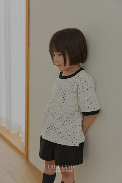 [PRE-ORDER] Heart Dot T-Shirts