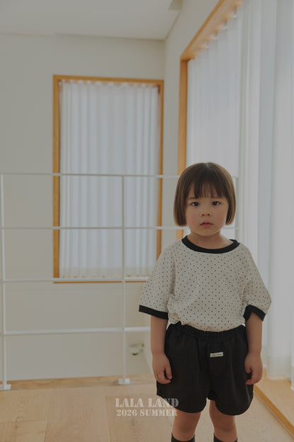 [PRE-ORDER] Heart Dot T-Shirts