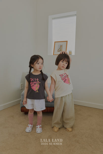 [PRE-ORDER] Love Rabbit Sleeveless T-Shirts