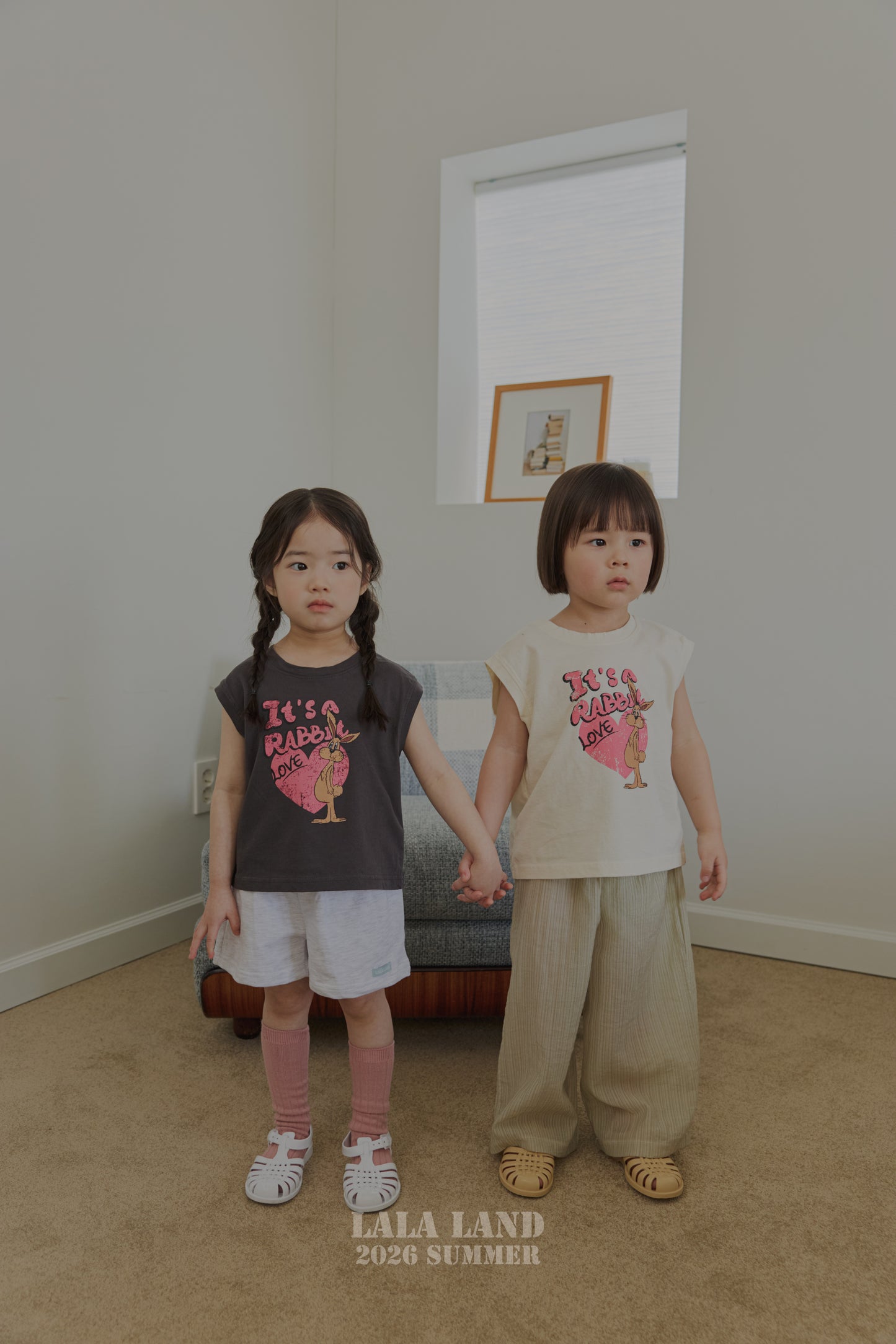 [PRE-ORDER] Love Rabbit Sleeveless T-Shirts