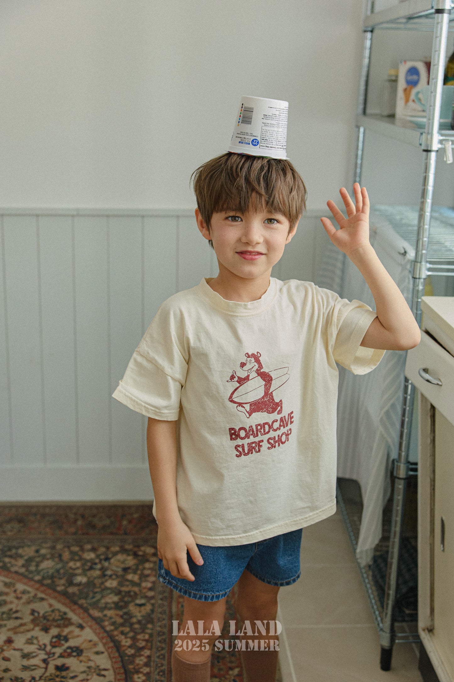 [PRE-ORDER] Surfer Bear T-Shirts (Mom Couple)