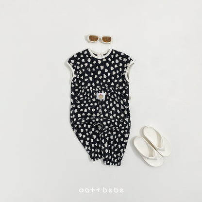 [PRE-ORDER] Petite Leopard Pleats Top Bottom Set