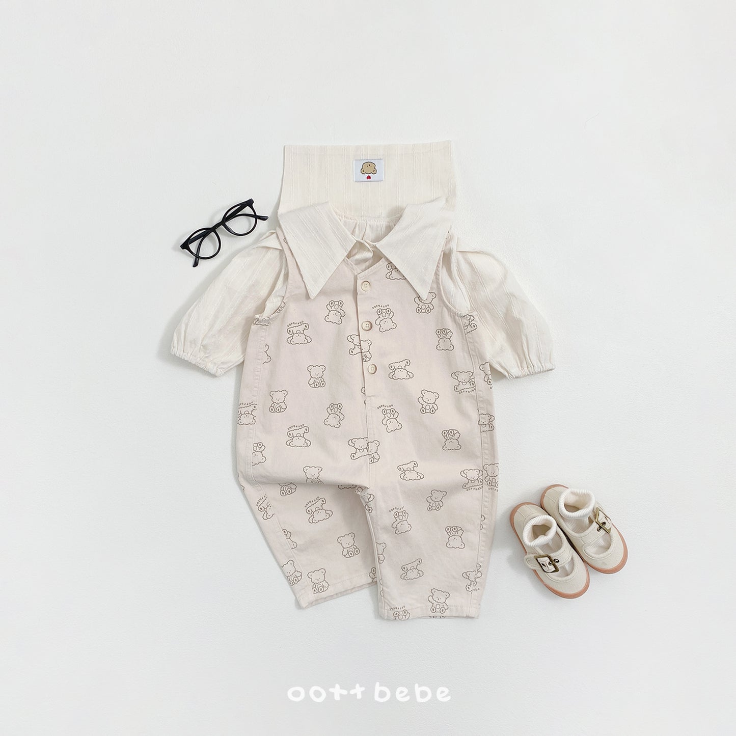 Airy Collar Blouse