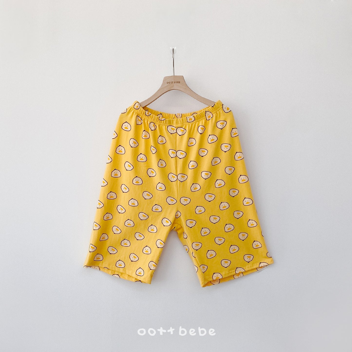 [PRE-ORDER] Happy Friends Pants (Mom Couple)