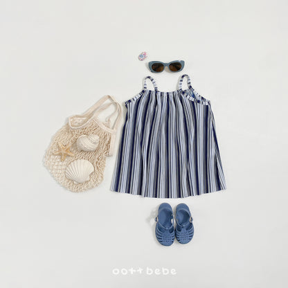 [PRE-ORDER] Twinkle Pleats Dress (Mom Couple)