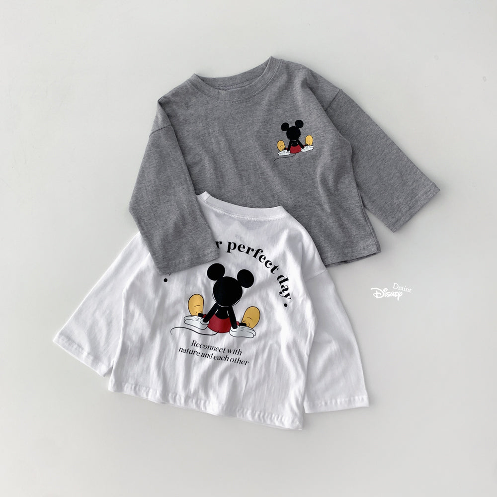 [PRE-ORDER] Behind T-Shirts