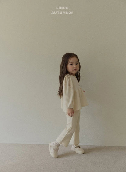 [PRE-ORDER] Lydia Knit Puff T-Shirts
