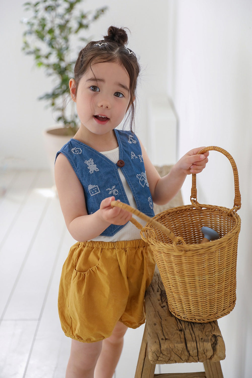[PRE-ORDER] Molly Vest