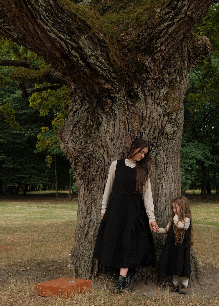 [PRE-ORDER] Kiev Dress (Mom Couple)