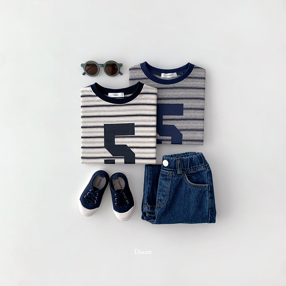 [PRE-ORDER] Number 5 T-Shirts