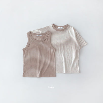 [PRE-ORDER] Hooray 1+1 T-Shirts