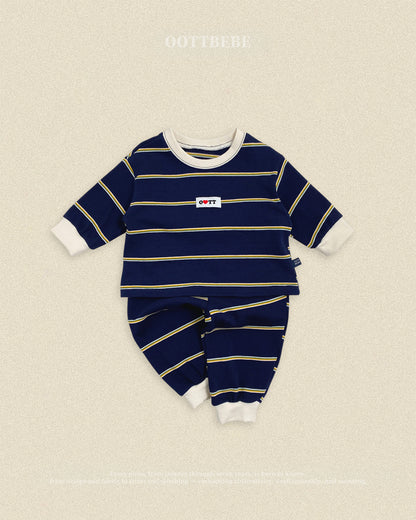 [PRE-ORDER] Rookie Stripe Top Bottom Set
